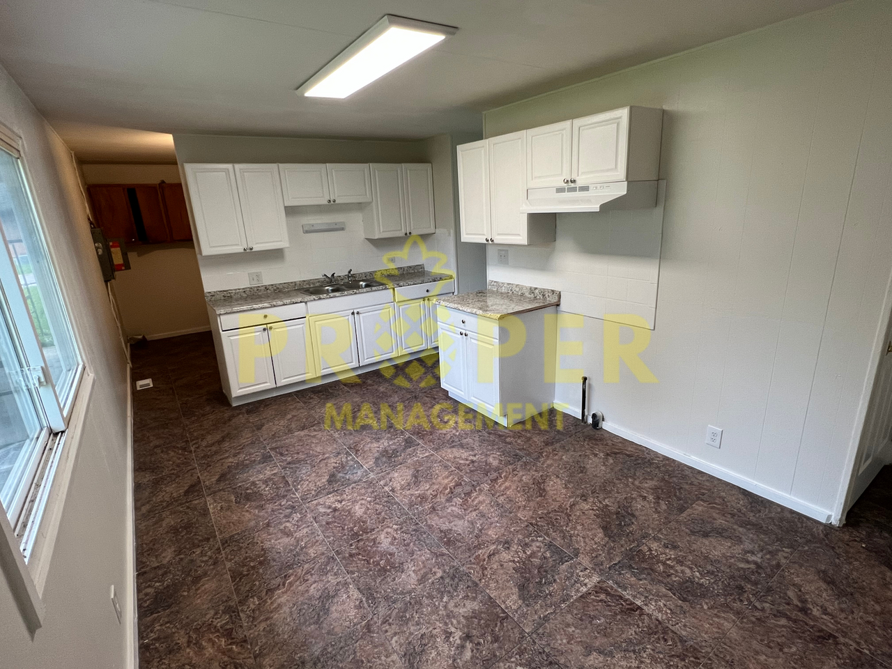 950 Haller Ave - Photo 3 of 9
