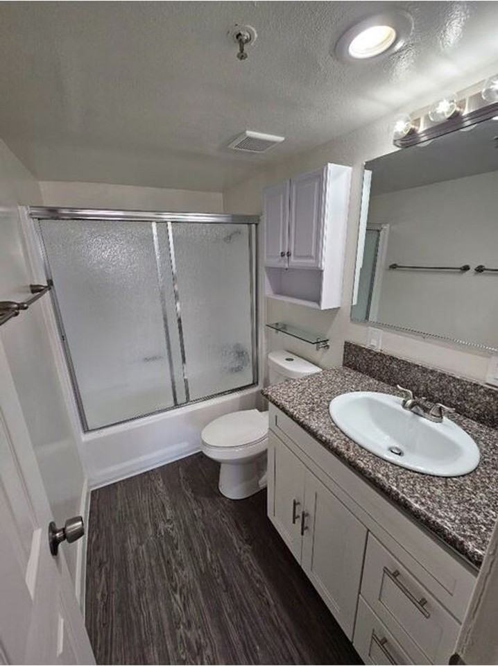 Lincoln Park (linc63) - Photo 6 of 15