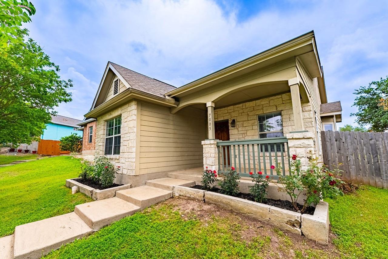 7005 Marejada Dr - Photo 2 of 24