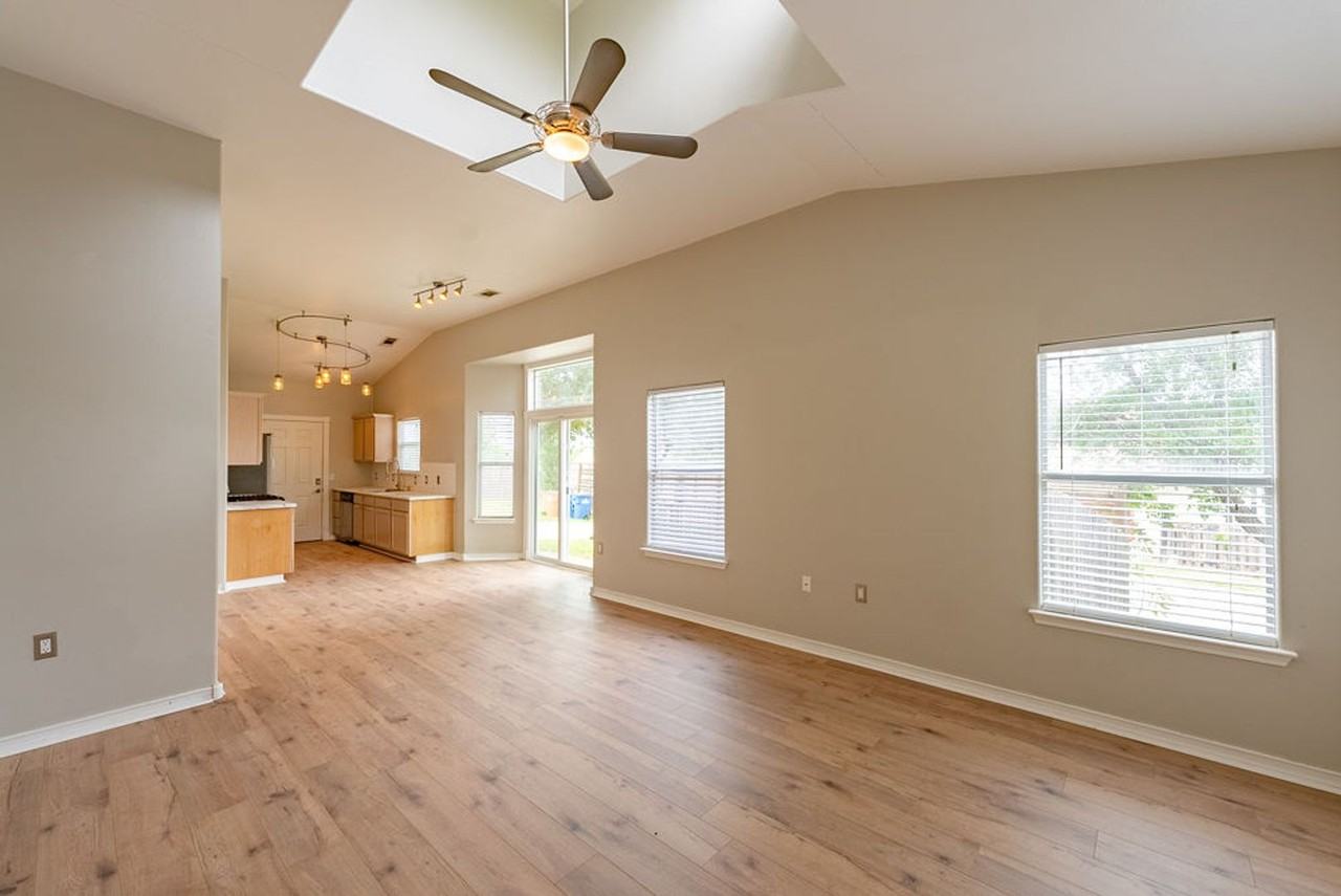 7005 Marejada Dr - Photo 7 of 24