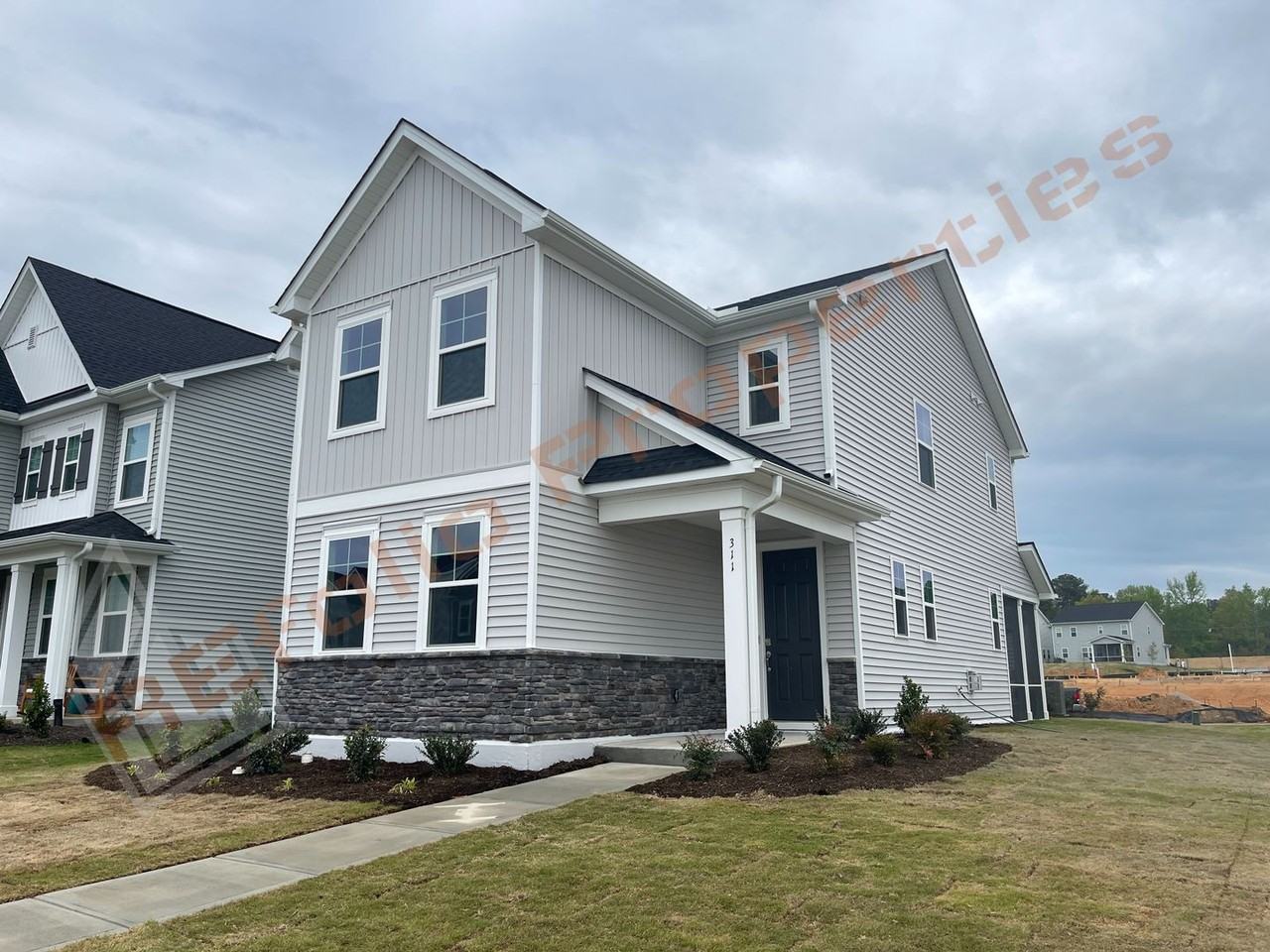 311 Edge Of Auburn Blvd - Photo 2 of 40