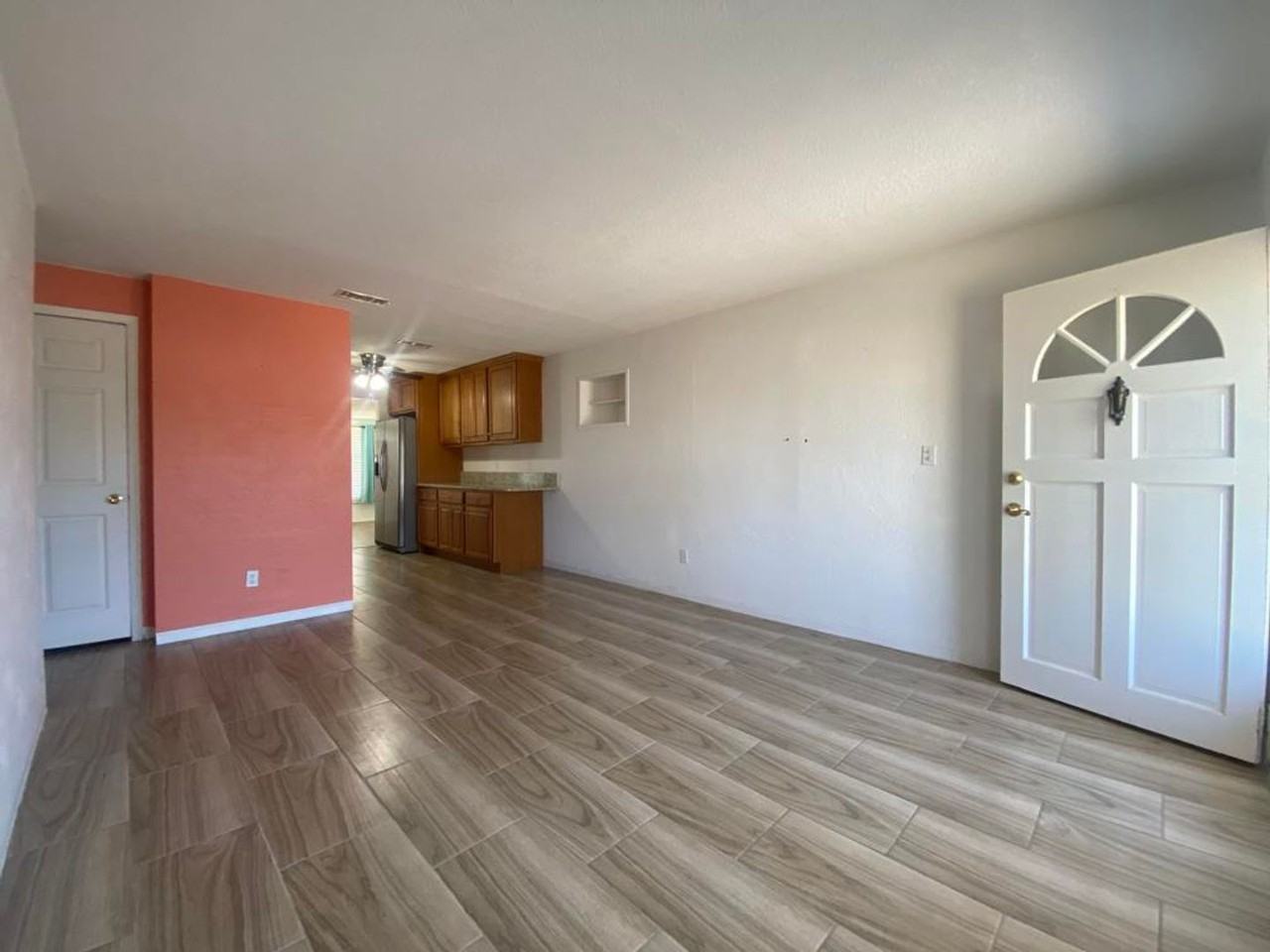 19 River Shore Dr - Photo 2 of 21