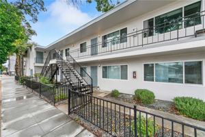 featured image of 2200 E 6th St