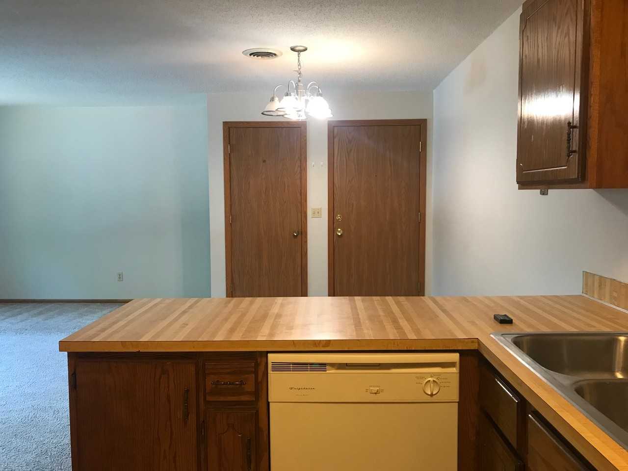 429 State St #102 - Photo 3 of 11