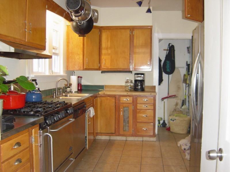 397 Pitney Rd - Photo 3 of 17