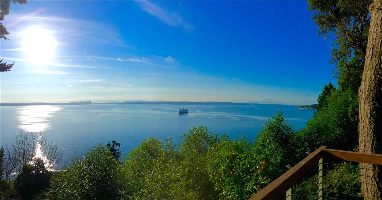 10829 NE Bill Point Dr - Photo 2 of 11