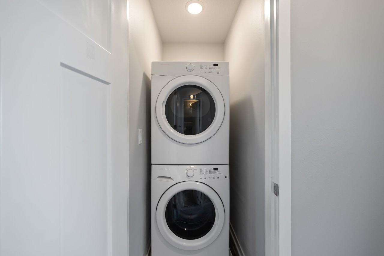 Cove at Kettlestone Townhomes - Photo 6 of 20