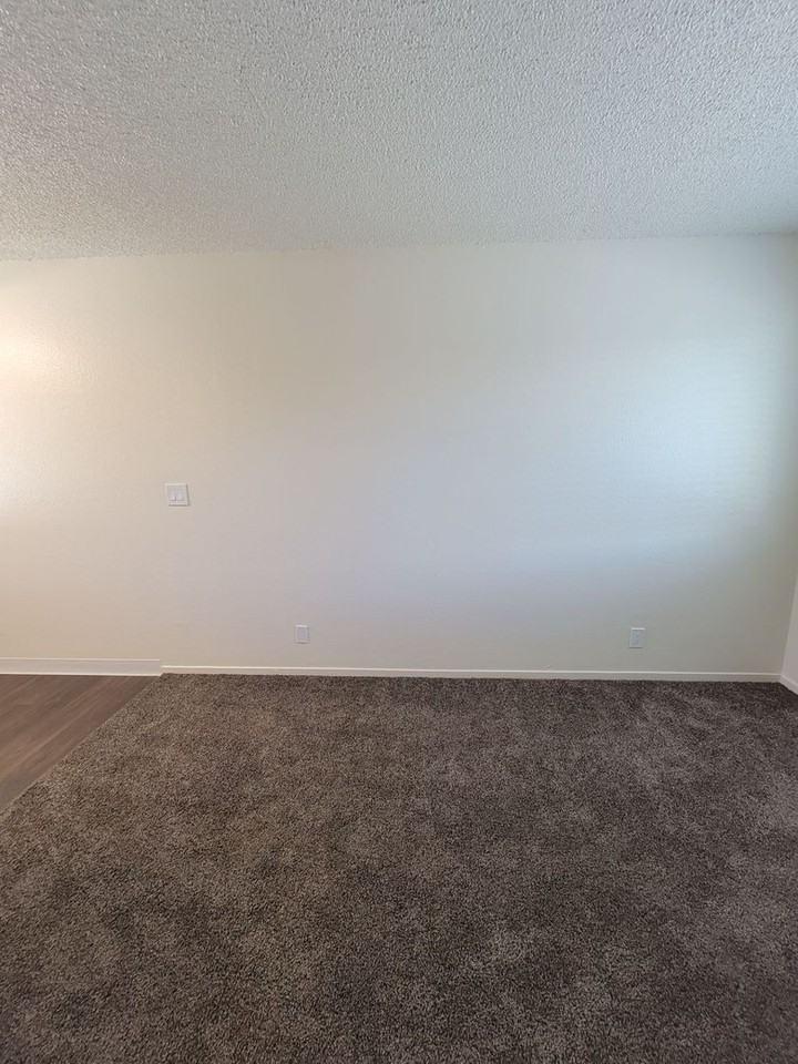 Bell Park - Photo 5 of 50