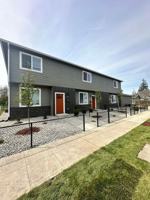 featured image of 1211 N Cannon St
