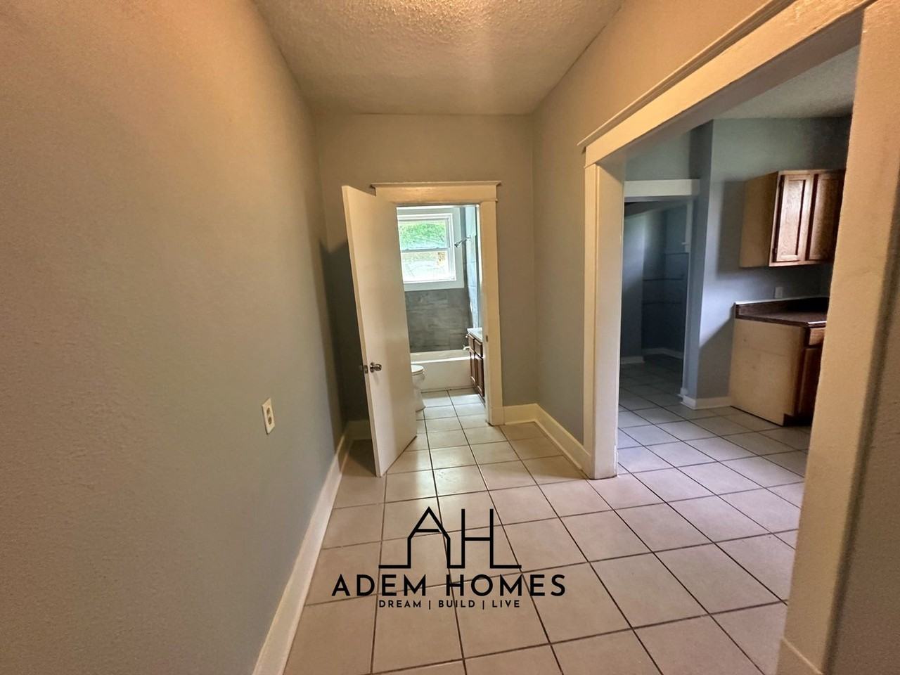 643 Walnut St - Photo 5 of 14