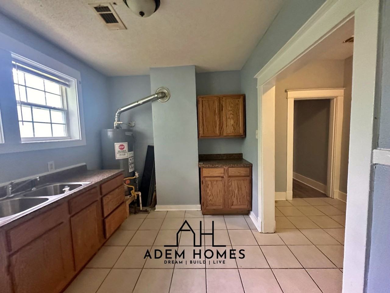 643 Walnut St - Photo 7 of 14