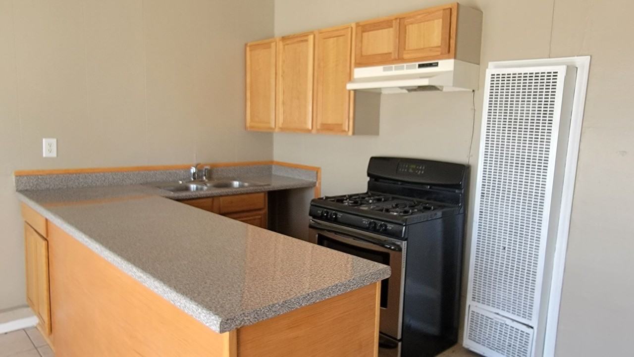 8932 Ankerson St #A - Photo 3 of 10