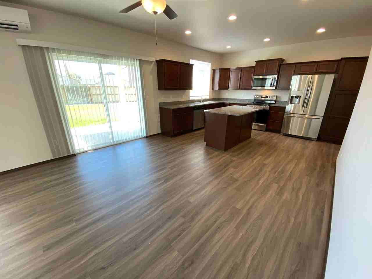 2108 W Sunnyview Ln - Photo 4 of 32