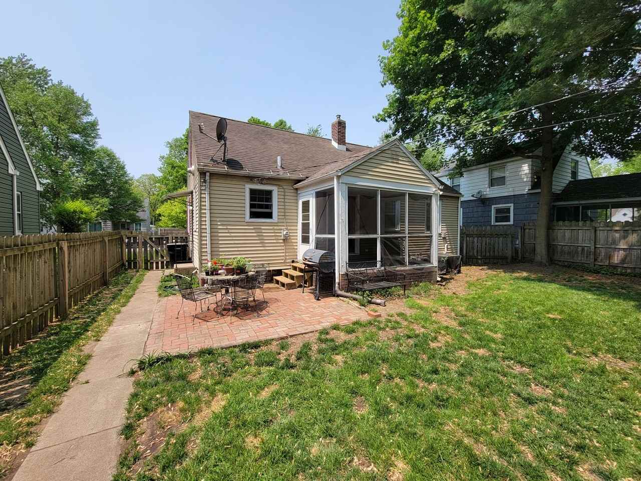 751 Marquette Ave - Photo 3 of 24