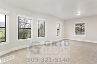 9339 N Oswego Ave - Photo 1 of 1