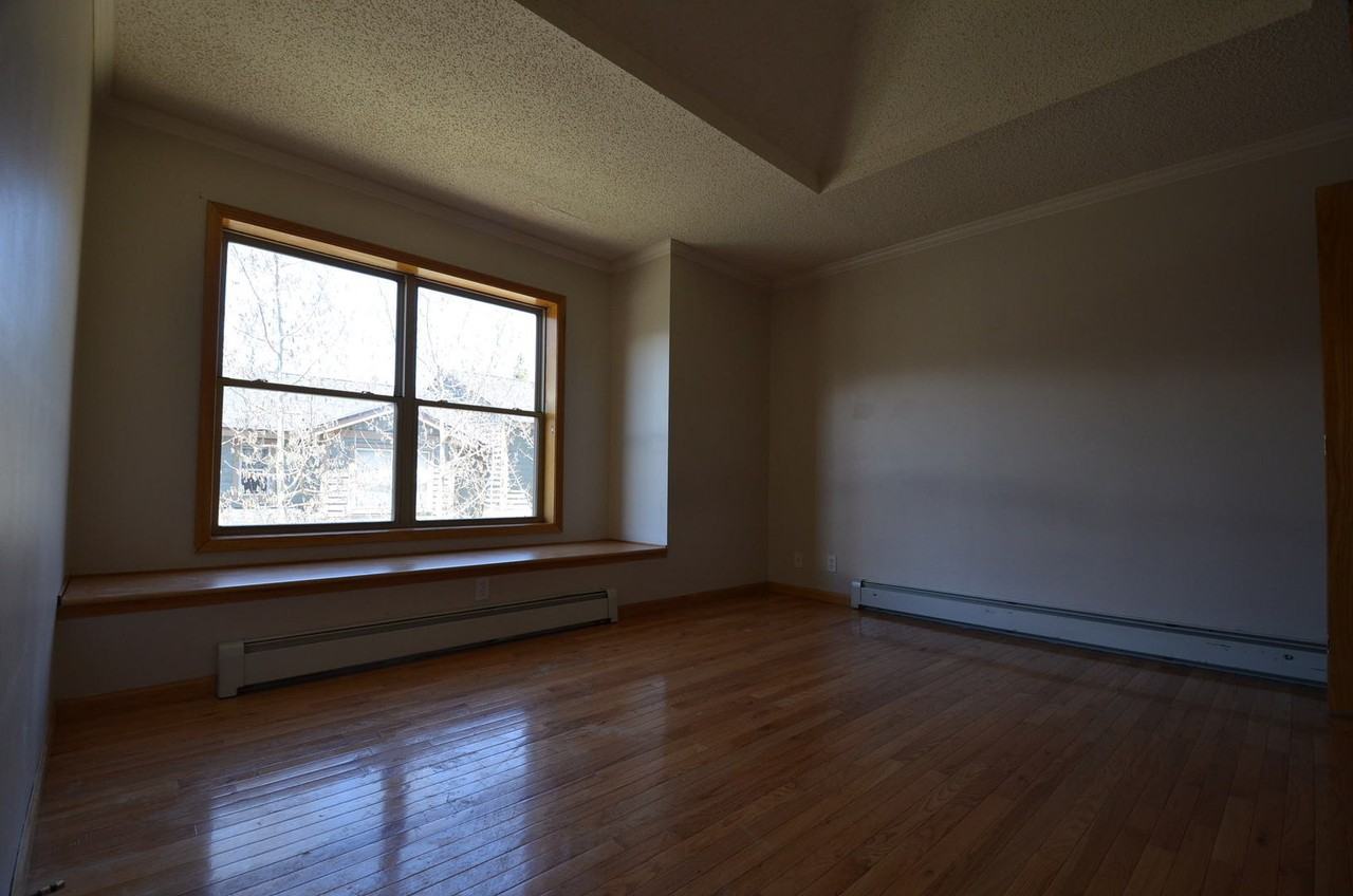 247D Kennington Place - Photo 7 of 16