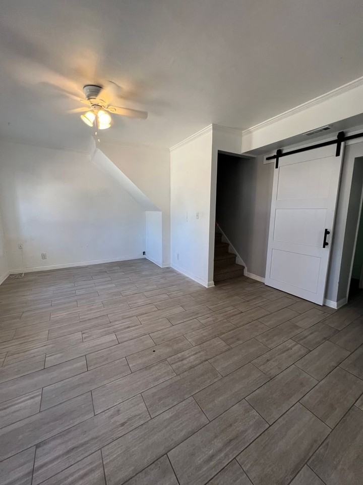 166 N 200 E - Photo 5 of 28