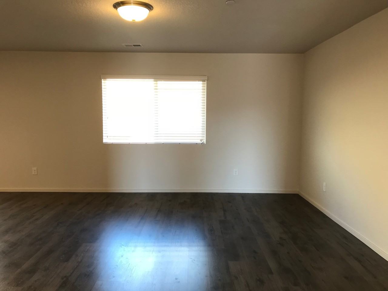 3616 Ne Kingbird St - Photo 3 of 32