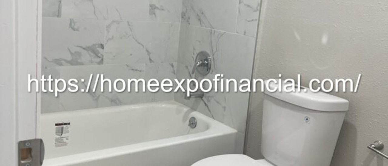 49866 Bonita Ave Apt C - Photo 2 of 22