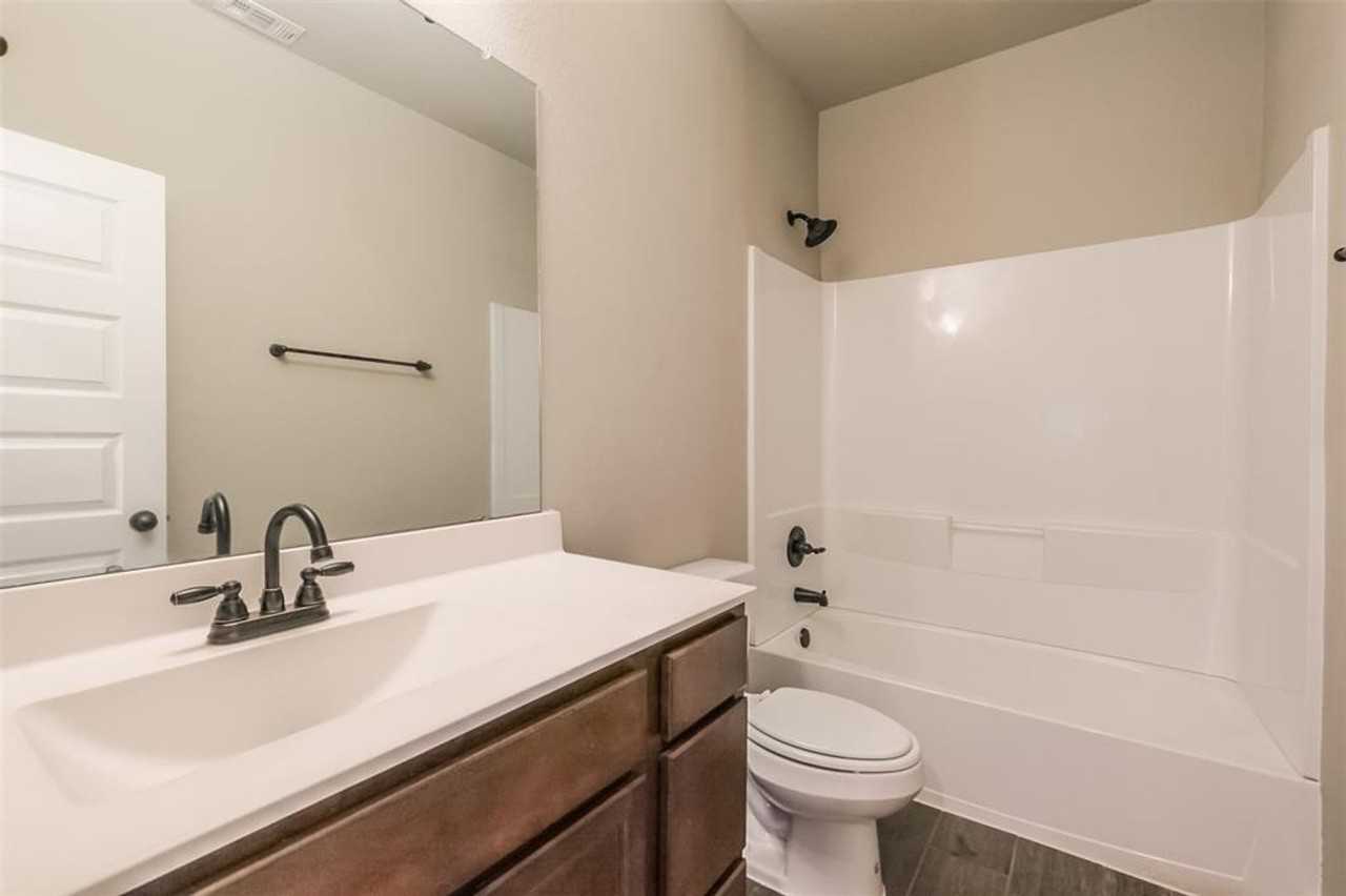 117 Wickersham - Photo 6 of 11