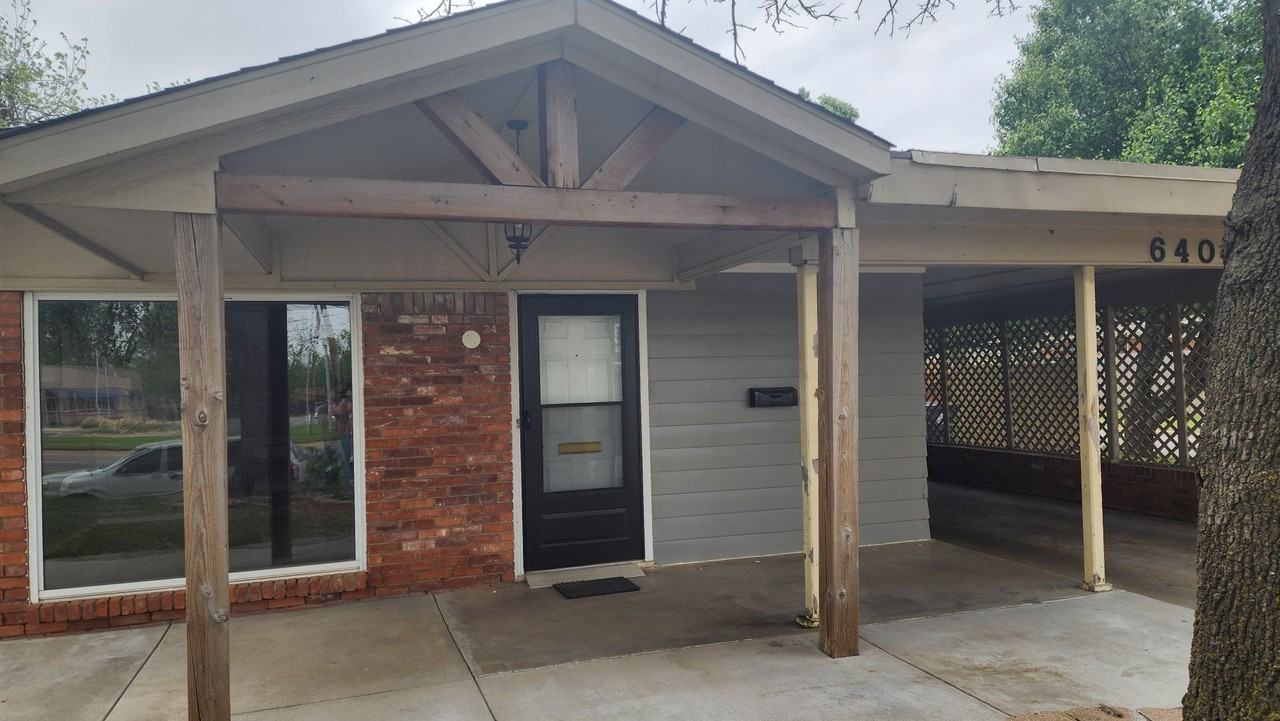 6408 Nw 23rd St - Photo 2 of 32