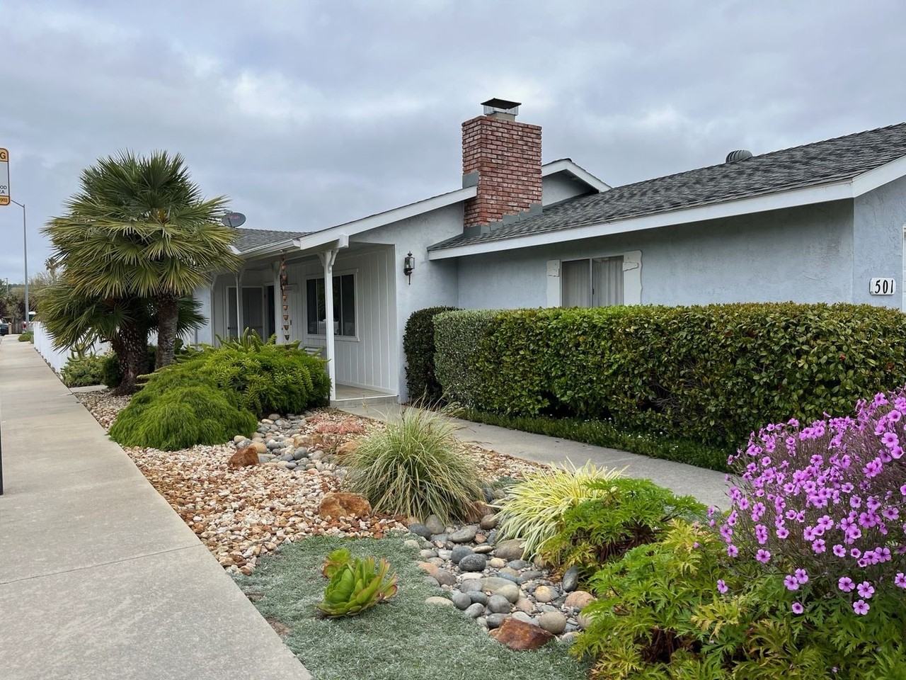 501 Allen St - Photo 3 of 3