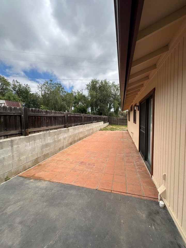 1036 Highway 78 - Photo 3 of 13