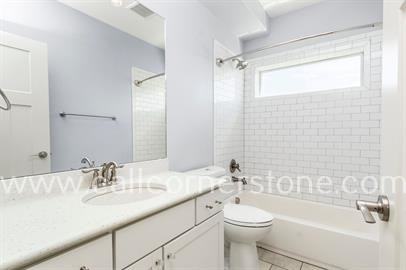 314 Eclipse Dr #1 - Photo 5 of 35