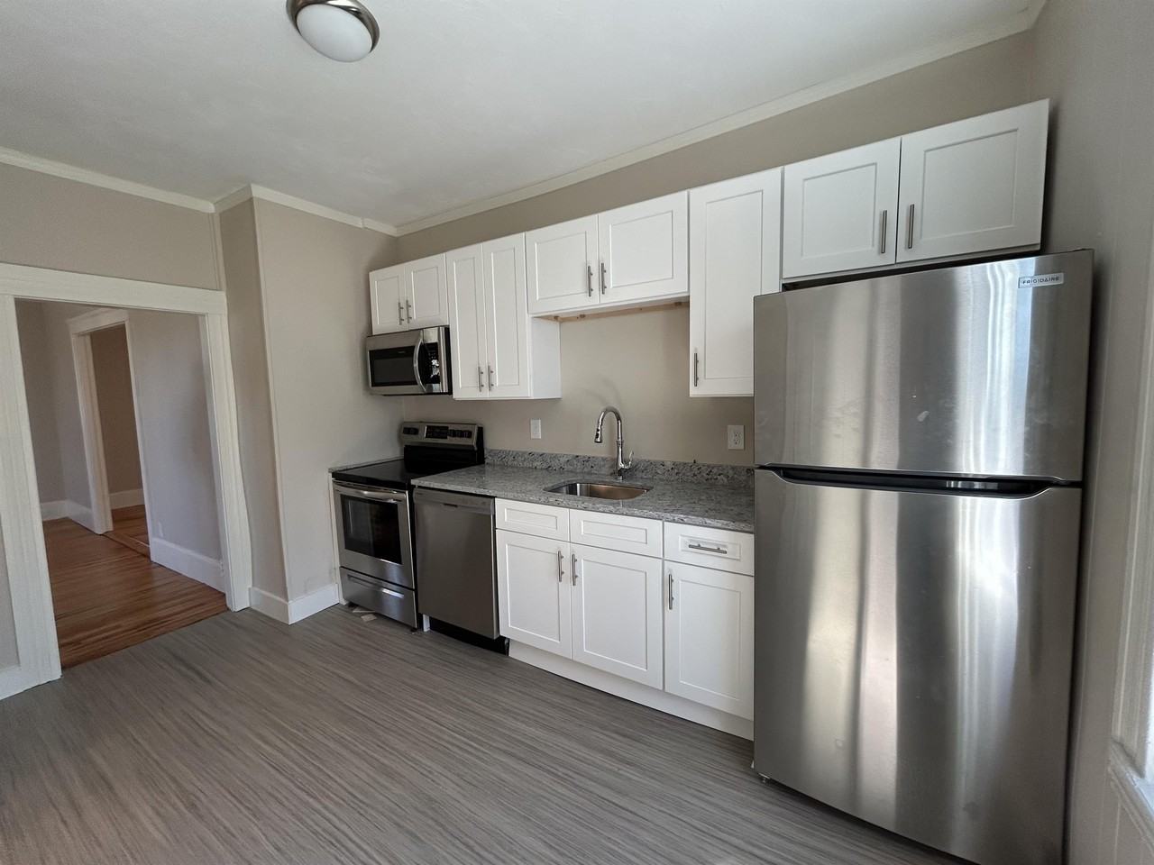 104 Green Hill Pkwy #2 - Photo 2 of 19