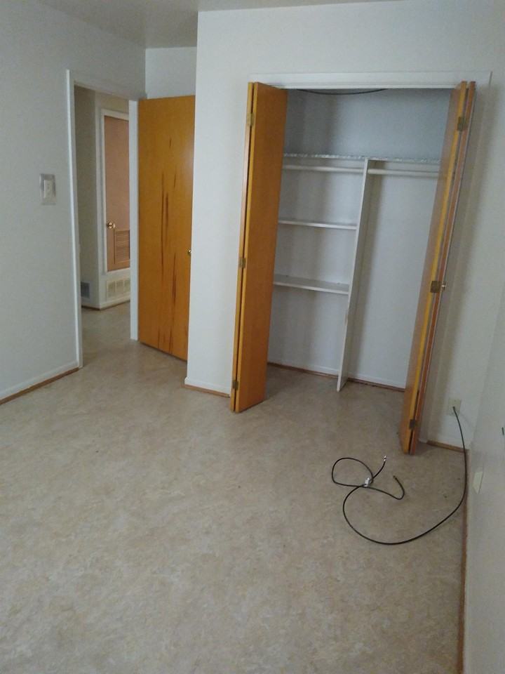 907 Leonhard Street #1 - Photo 5 of 9