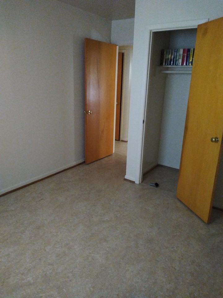 907 Leonhard Street #1 - Photo 7 of 9