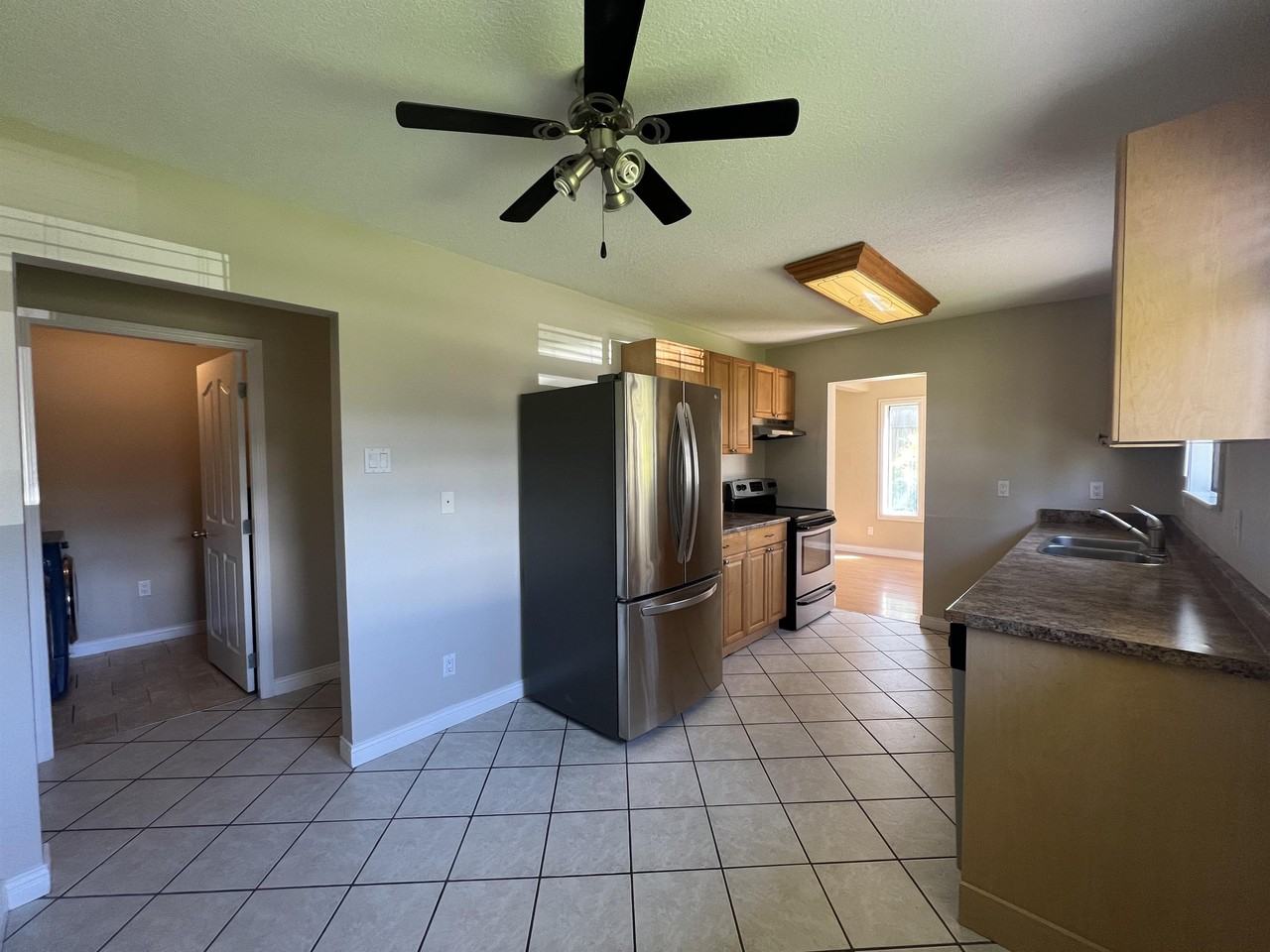 2325 Bowen Rd #1 - Photo 7 of 28