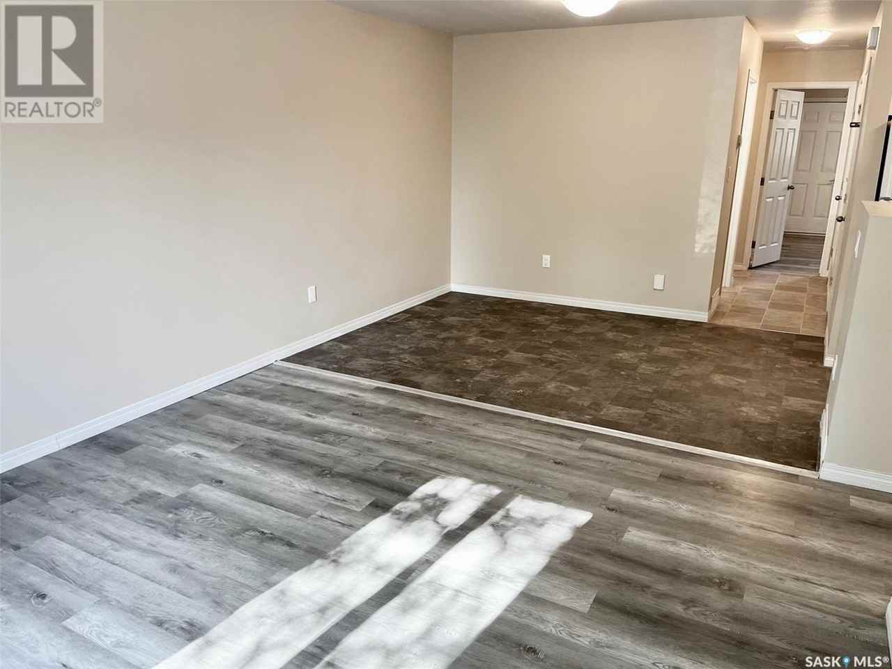 201 Avenue W S #1 - Photo 3 of 34