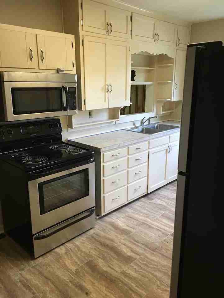 1612 New Madrid St #1 - Photo 4 of 10