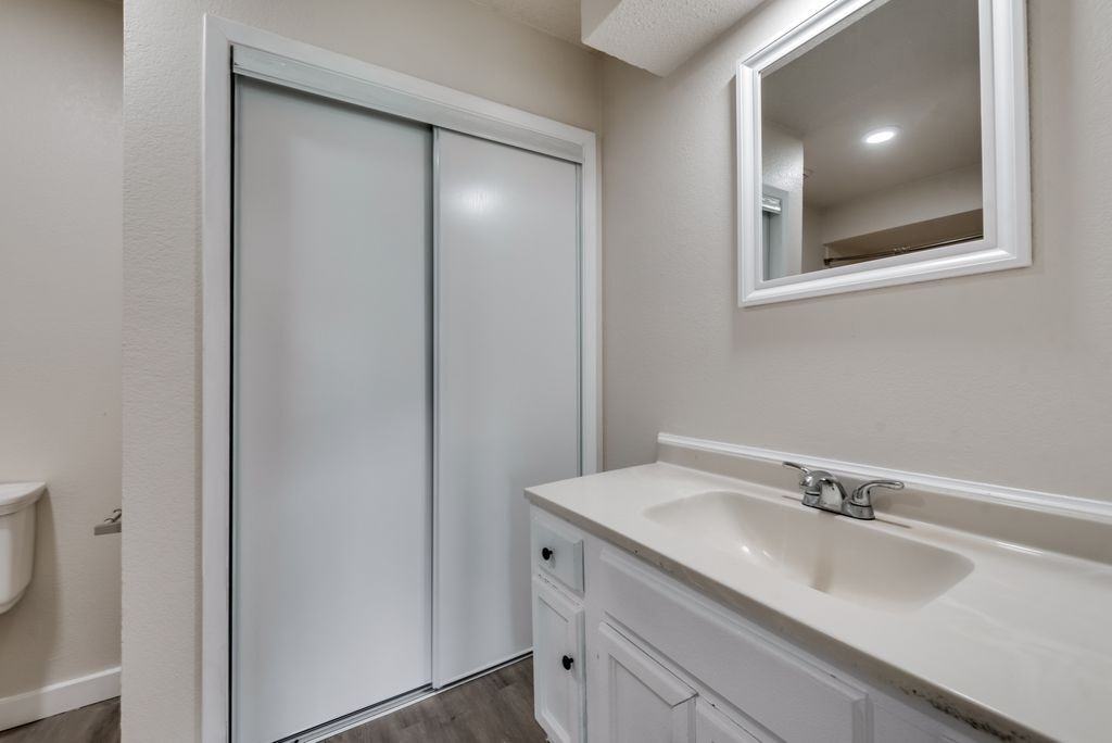 2701 Concord St - Photo 3 of 19