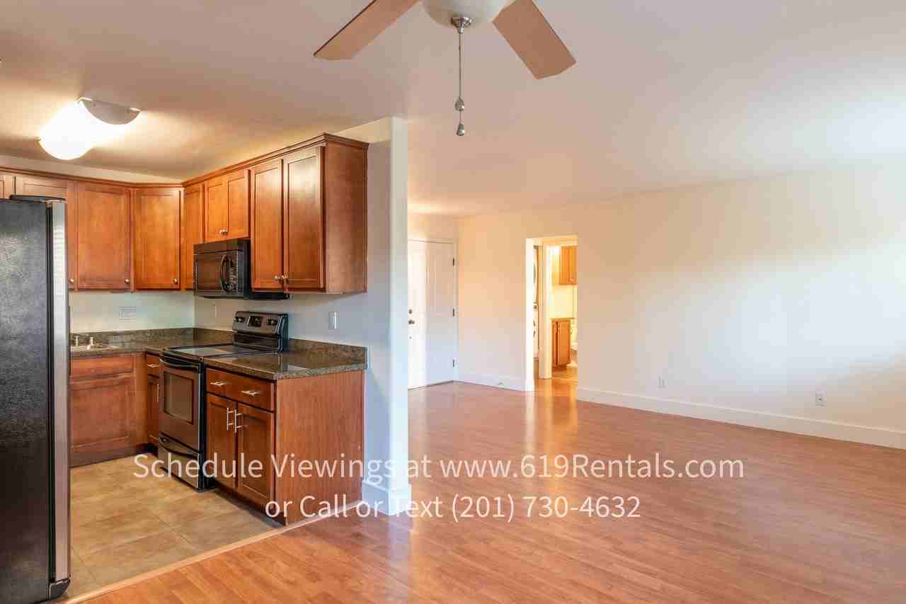 4560 60th St #9 - Photo 4 of 17