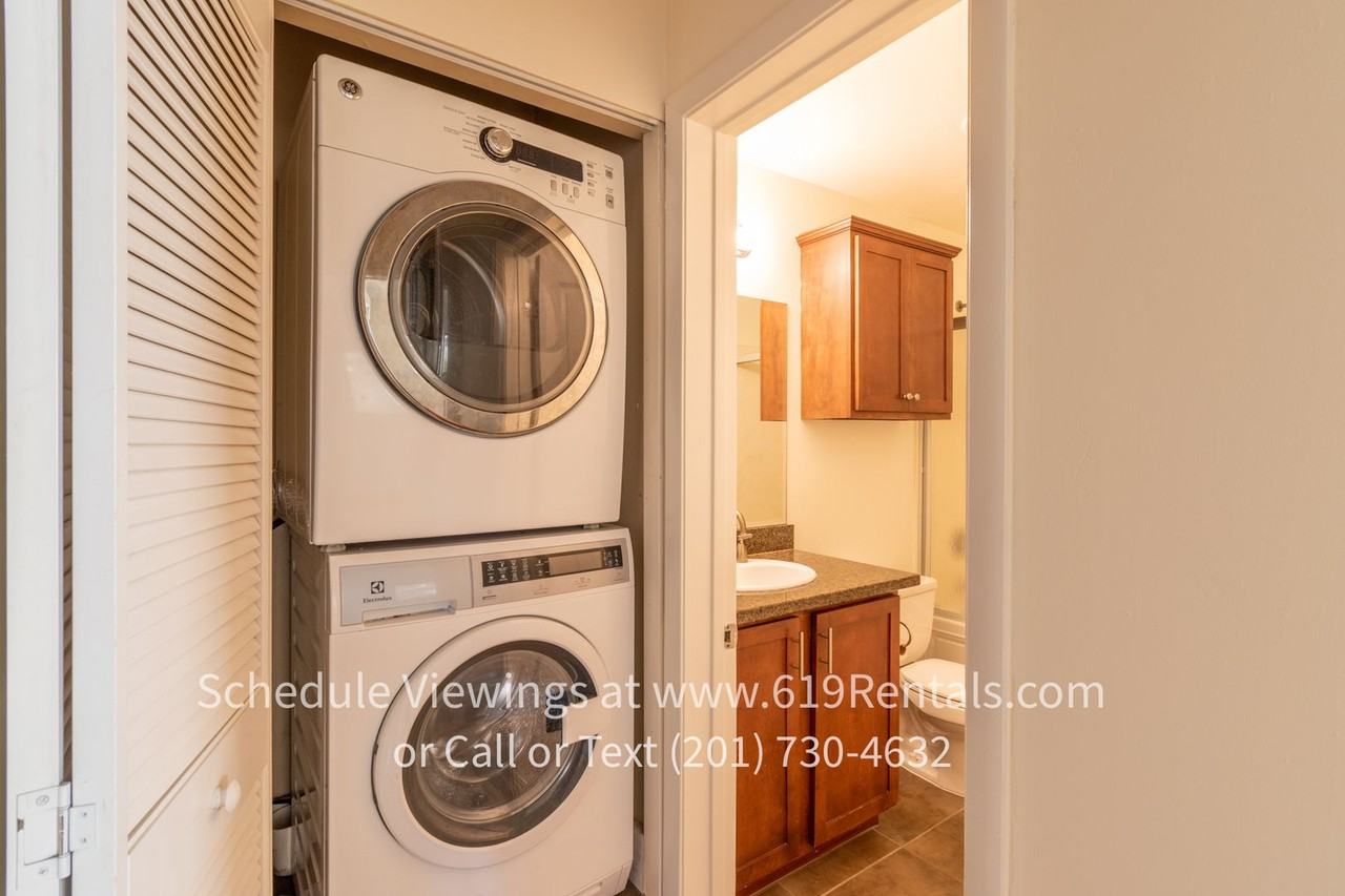 4560 60th St #9 - Photo 7 of 17