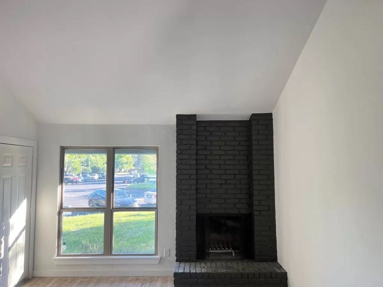 10607 Golden Meadow Dr - Photo 2 of 11