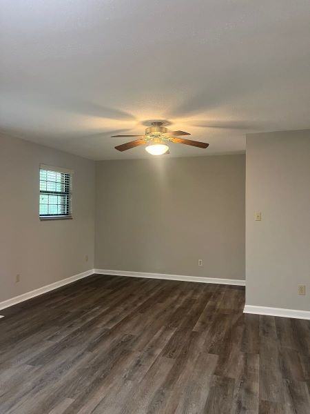 4723 Zirkle Dr - Photo 2 of 17