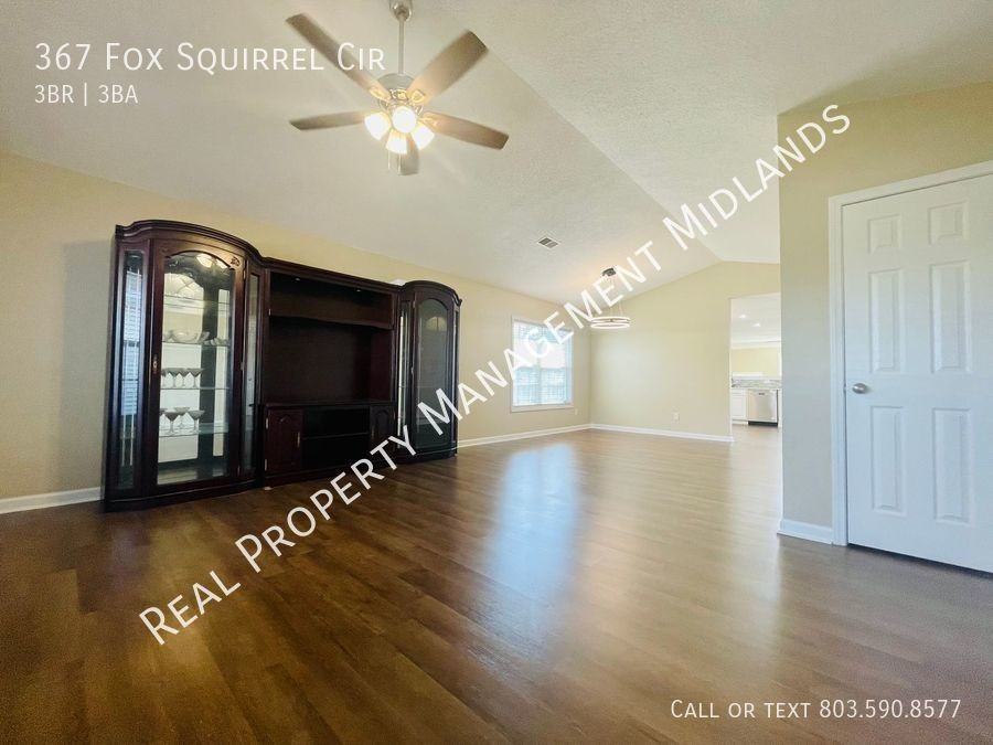 367 Fox Squirrel Cir - Photo 3 of 15