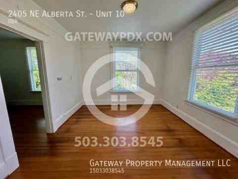 2405 Northeast Alberta Street #10 - Photo 5 of 16