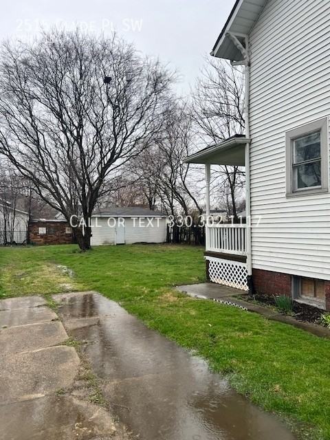 2515 Clyde Pl Sw - Photo 2 of 13