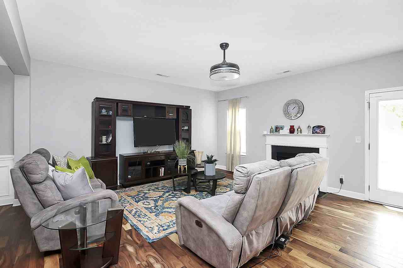 5713 Falkirk Ln #NA - Photo 3 of 35