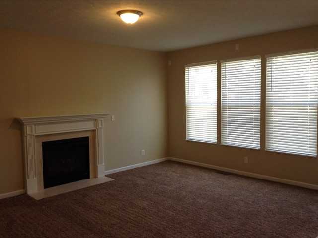 9868 Codyview Dr - Photo 2 of 8