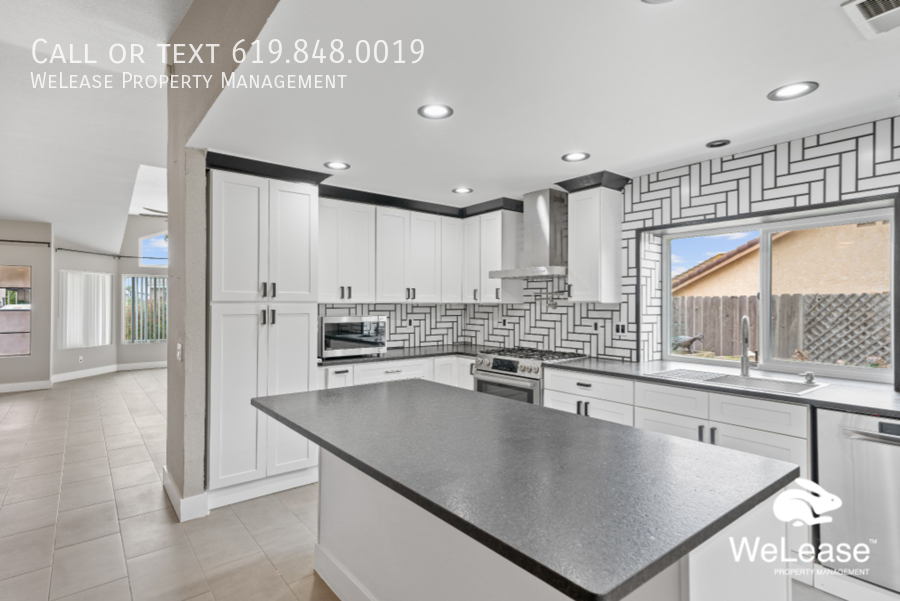 6029 Rio Valle Dr - Photo 2 of 25