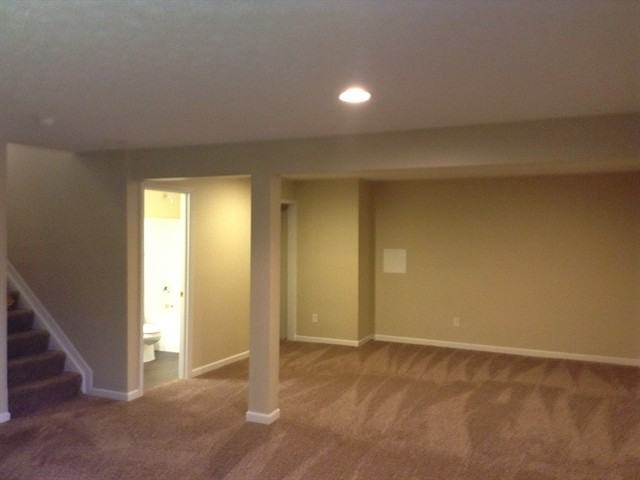 7685 Falls Creek Way - Photo 3 of 8