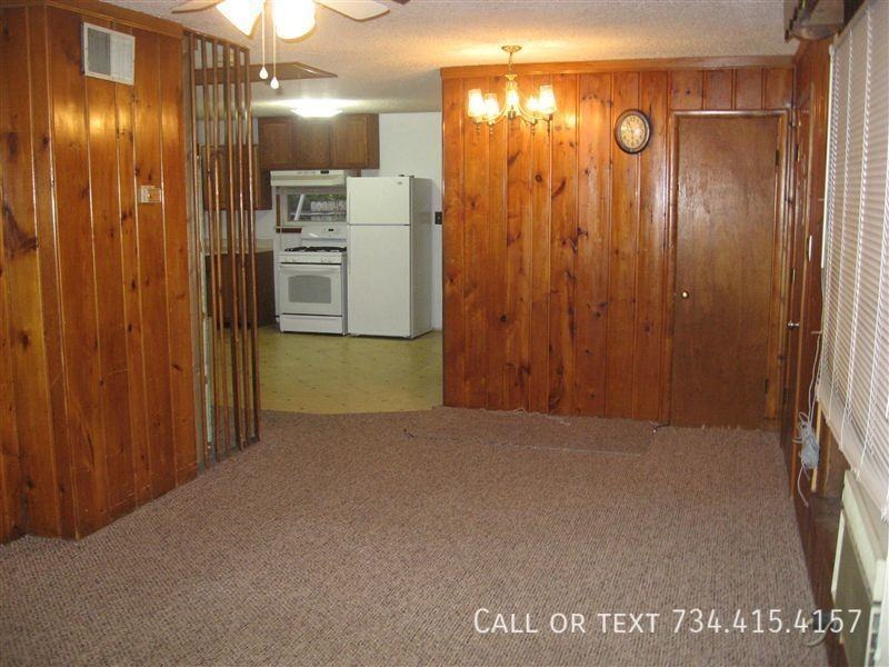 2866 Golfside Dr - Photo 6 of 13