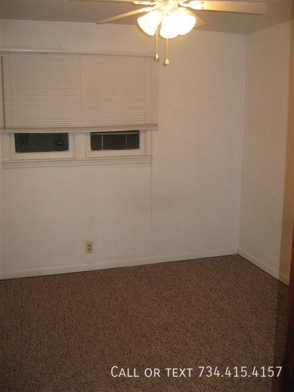 2866 Golfside Dr - Photo 7 of 13