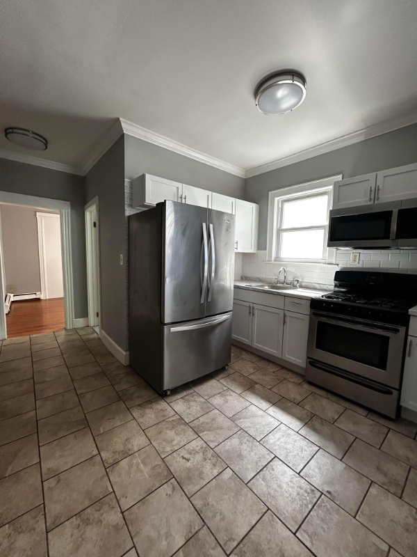 76 Englewood Ave #1 - Photo 2 of 16