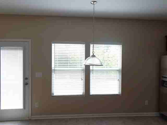 10216 Daniel Dwayne Dr - Photo 3 of 8